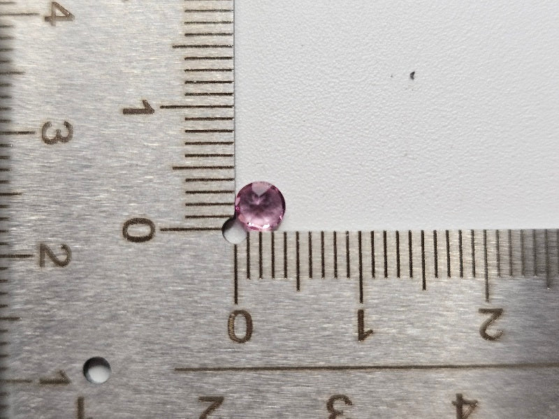 SP-16　スピネル　0.31ct