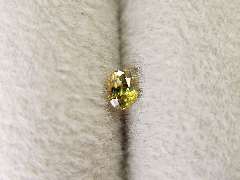 SPH-2　スフェーン　0.18ct