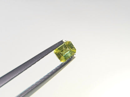 SPH-3　スフェーン　0.17ct