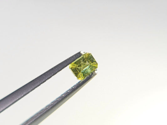 SPH-3　スフェーン　0.17ct