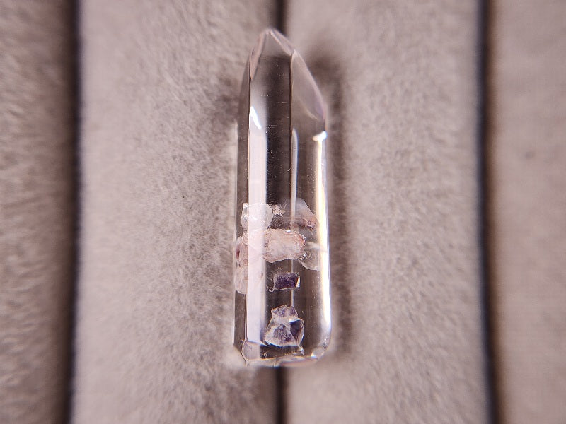 FLO-iq-1 フローライトインクォーツ 9.02ct – 東洋ルース公式