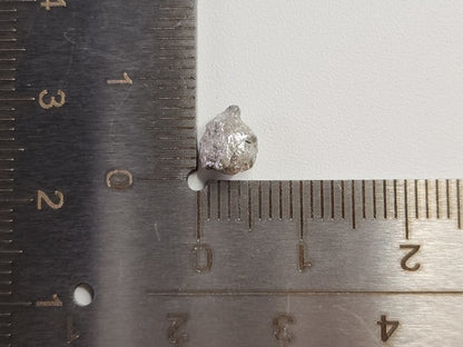 0869-3-25　ダイヤモンド原石　1.04ct