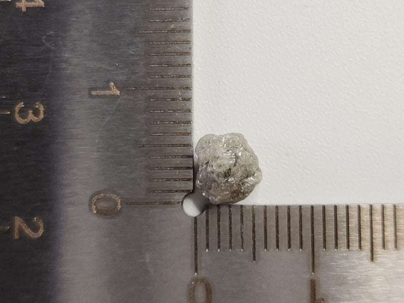 0869-3-27　ダイヤモンド原石　1.03ct