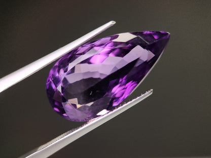 AM-73　アメジスト　15.24ct