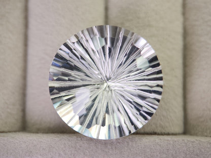 SUI-2　水晶　23.87ct