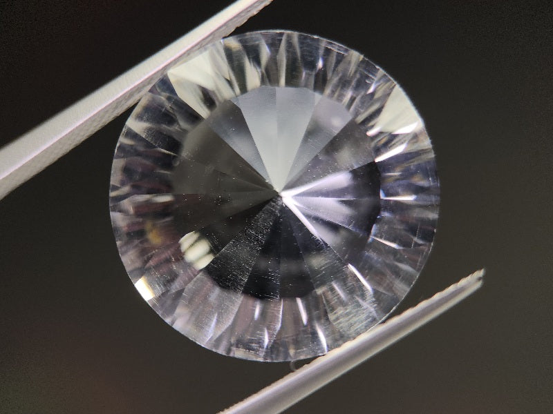 SUI-8　水晶　16.70ct
