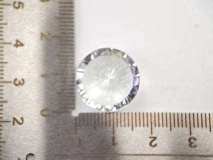 SUI-8　水晶　16.70ct