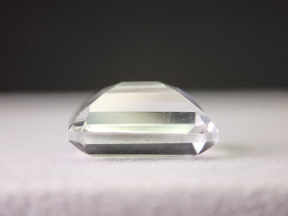 SUI-14　水晶　7.88ct