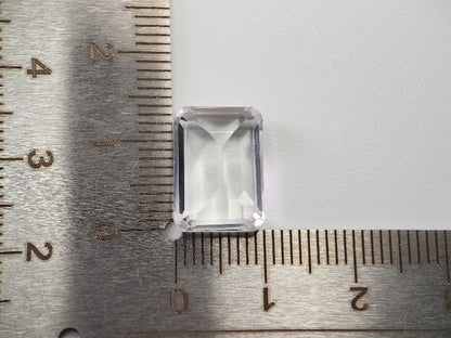 SUI-15　水晶　7.94ct