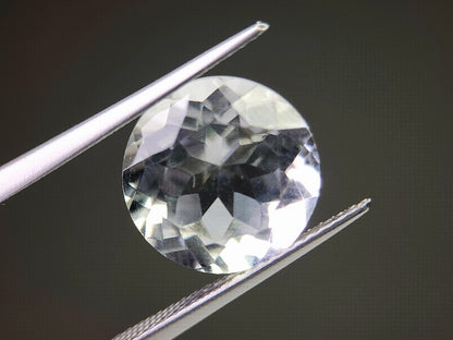 SUI-22　水晶　6.38ct