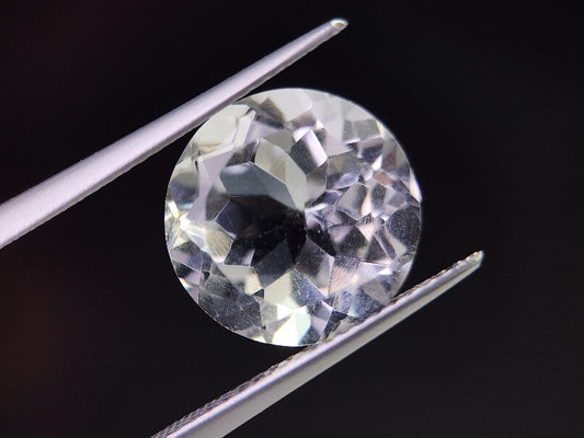 SUI-23　水晶　6.34ct