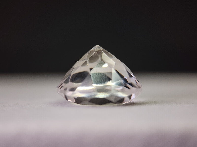 SUI-23　水晶　6.34ct