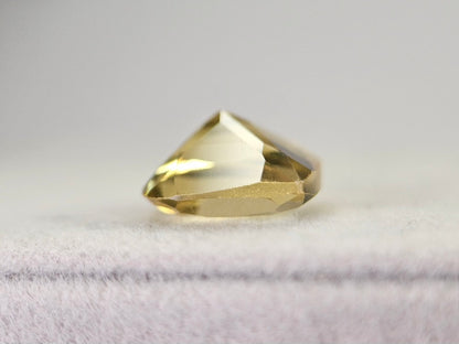 lQ-9　レモンクォーツ　5.16ct