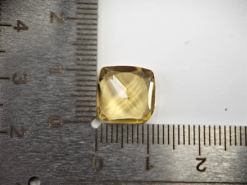 lQ-9　レモンクォーツ　5.16ct