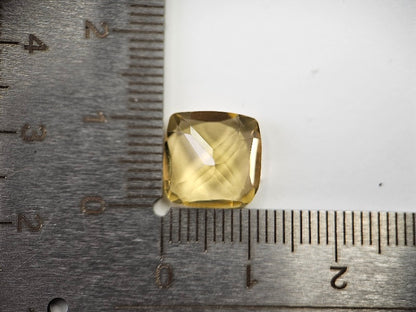 lQ-9　レモンクォーツ　5.16ct