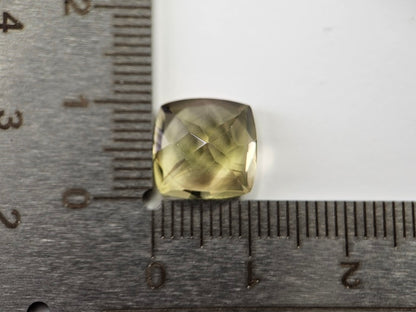 lQ-10　レモンクォーツ　5.15ct