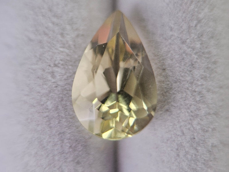 lQ-21　レモンクォーツ　3.54ct