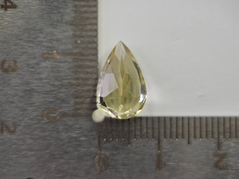 lQ-21　レモンクォーツ　3.54ct