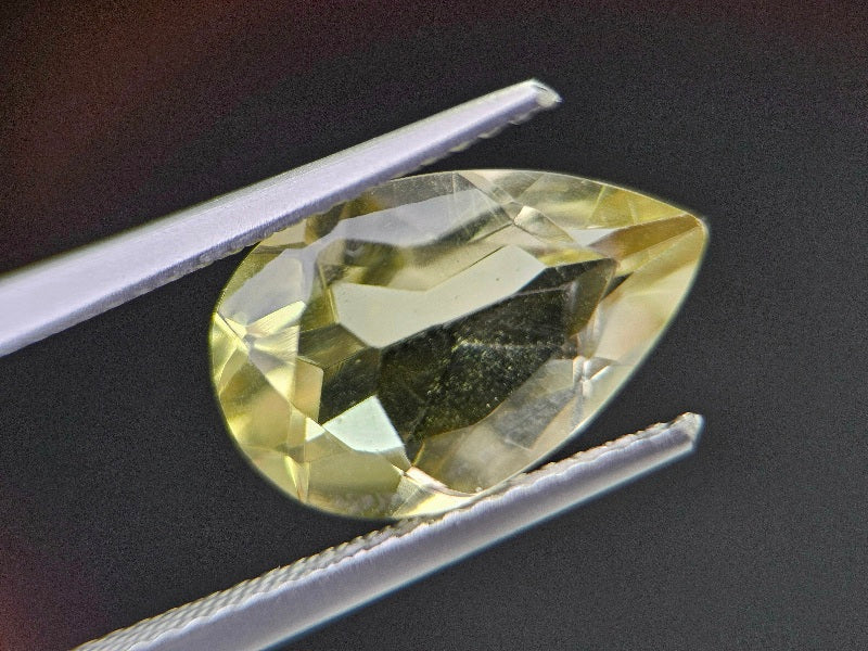 lQ-22　レモンクォーツ　3.51ct
