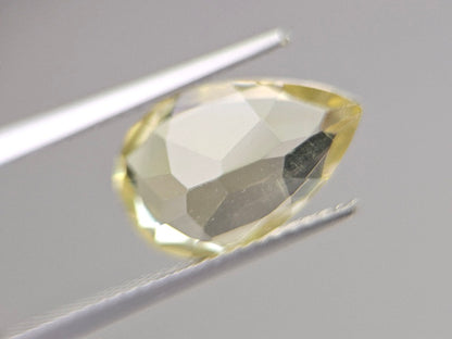 lQ-22　レモンクォーツ　3.51ct