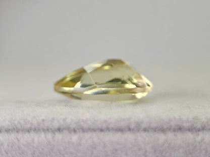 lQ-22　レモンクォーツ　3.51ct