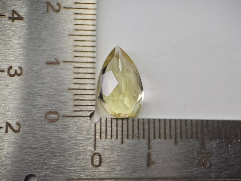 lQ-22　レモンクォーツ　3.51ct
