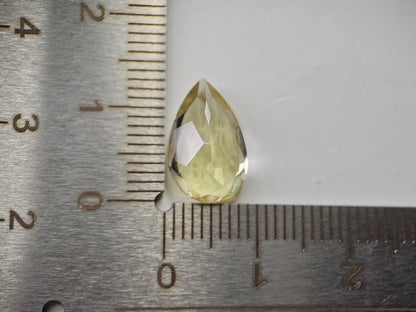 lQ-22　レモンクォーツ　3.51ct