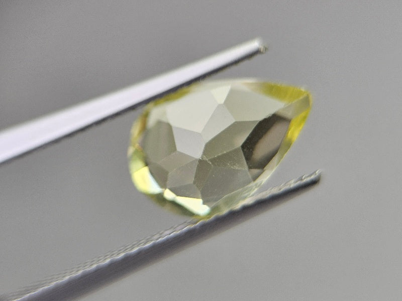 lQ-35　レモンクォーツ　2.22ct