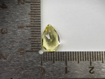 lQ-35　レモンクォーツ　2.22ct