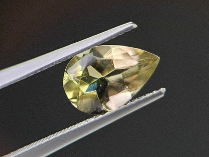 lQ-38　レモンクォーツ　2.10ct