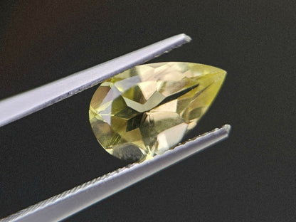lQ-39　レモンクォーツ　2.04ct