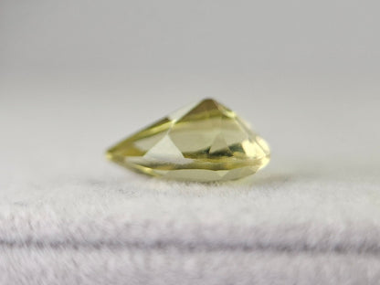 lQ-39　レモンクォーツ　2.04ct