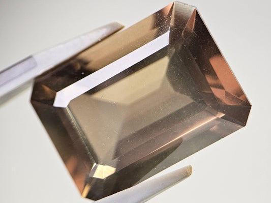 SMQ-1　スモーキークォーツ　26.73ct