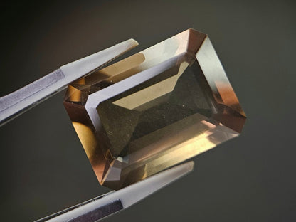 SMQ-1　スモーキークォーツ　26.73ct