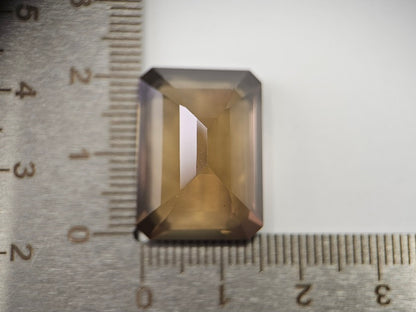 SMQ-1　スモーキークォーツ　26.73ct