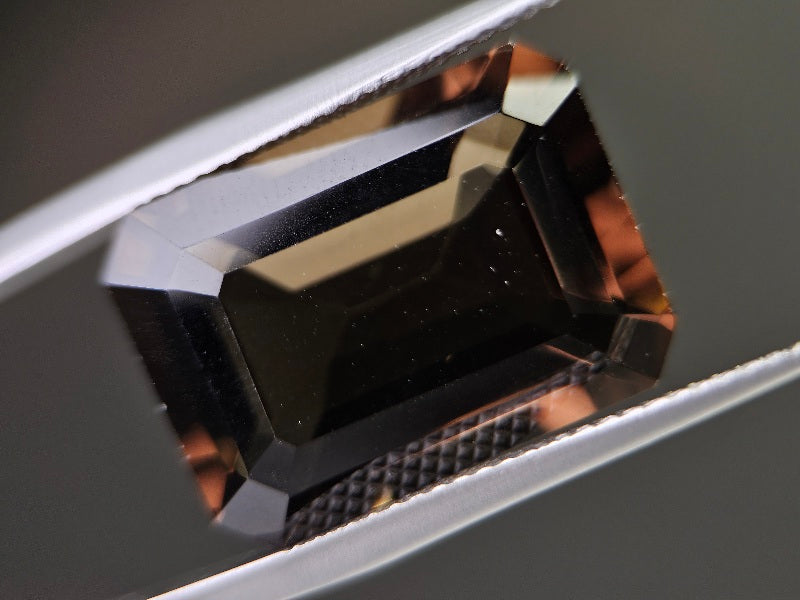 SMQ-2　スモーキークォーツ　13.77ct