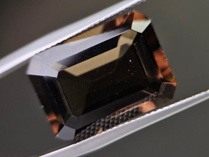 SMQ-2　スモーキークォーツ　13.77ct