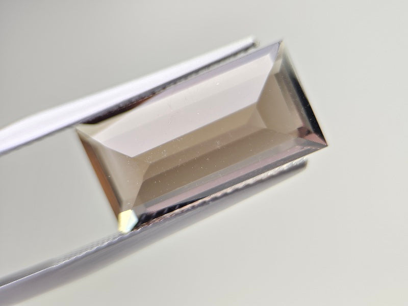 SMQ-6　スモーキークォーツ　5.67ct