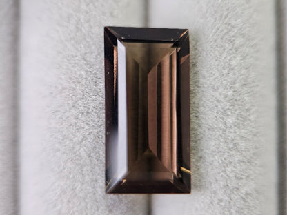 SMQ-6　スモーキークォーツ　5.67ct