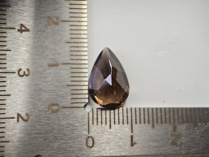 SMQ-8　スモーキークォーツ　4.84ct