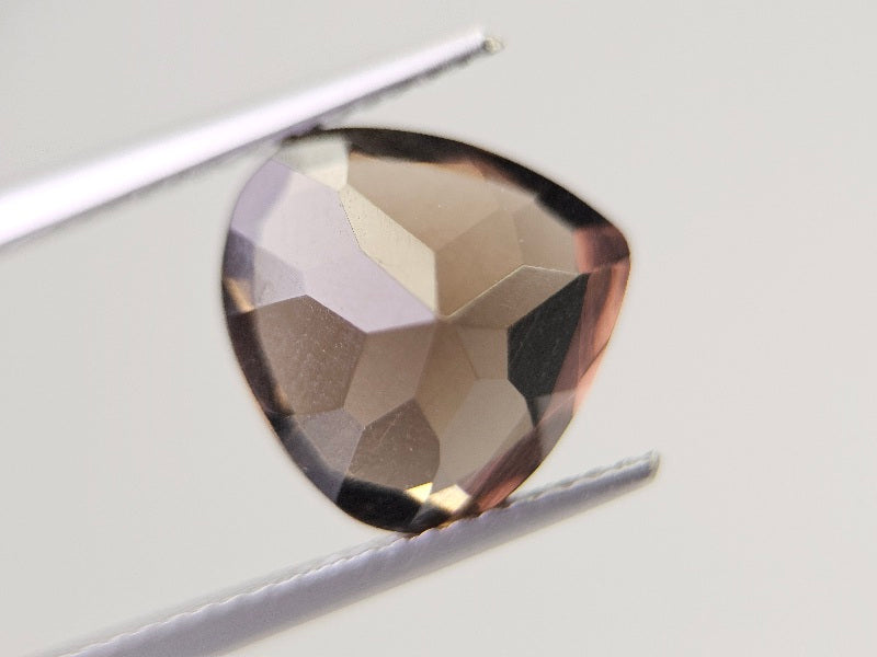 SMQ-10　スモーキークォーツ　4.51ct