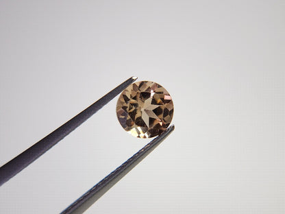 cTO-3　シャンパントパーズ　1.63ct