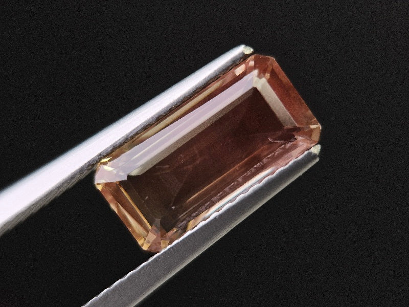 OSUN-4　オレゴンサンストーン　2.73ct