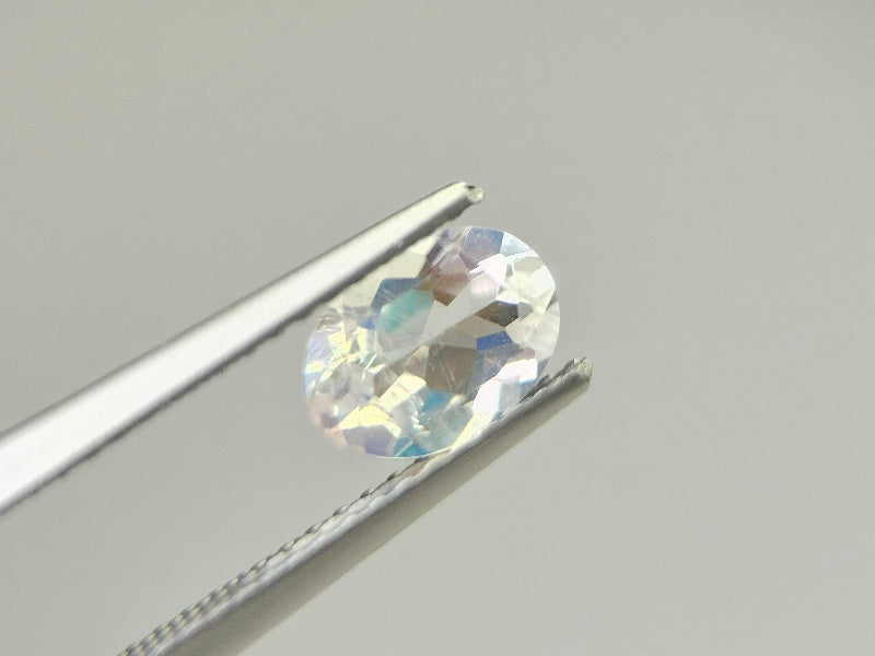 ANLB-2　アンデシンラブラドライト　0.82ct