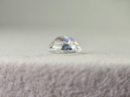 ANLB-2　アンデシンラブラドライト　0.82ct