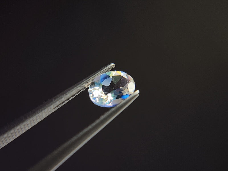 ANLB-5　アンデシンラブラドライト　0.71ct