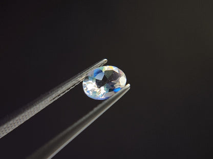 ANLB-5　アンデシンラブラドライト　0.71ct
