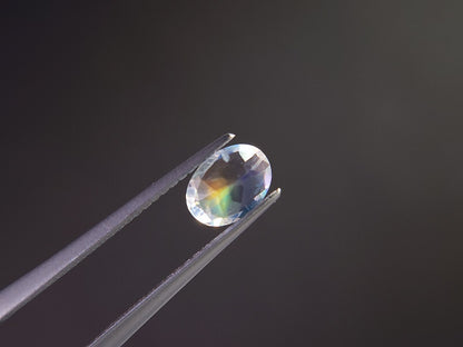 ANLB-6　アンデシンラブラドライト　0.69ct