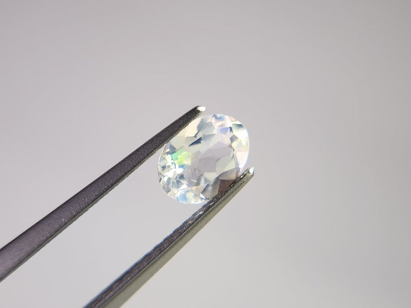 ANLB-7　アンデシンラブラドライト　0.64ct