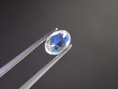ANLB-7　アンデシンラブラドライト　0.64ct
